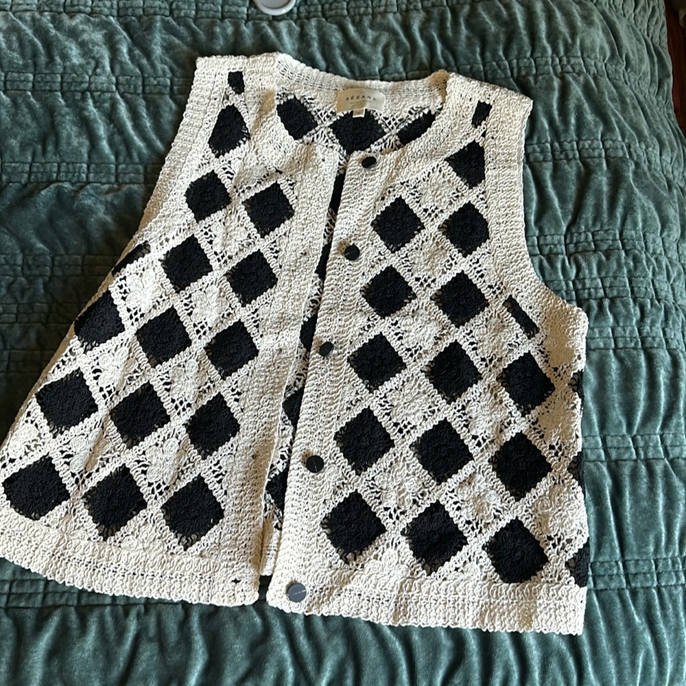 Sezane crochet vest medium